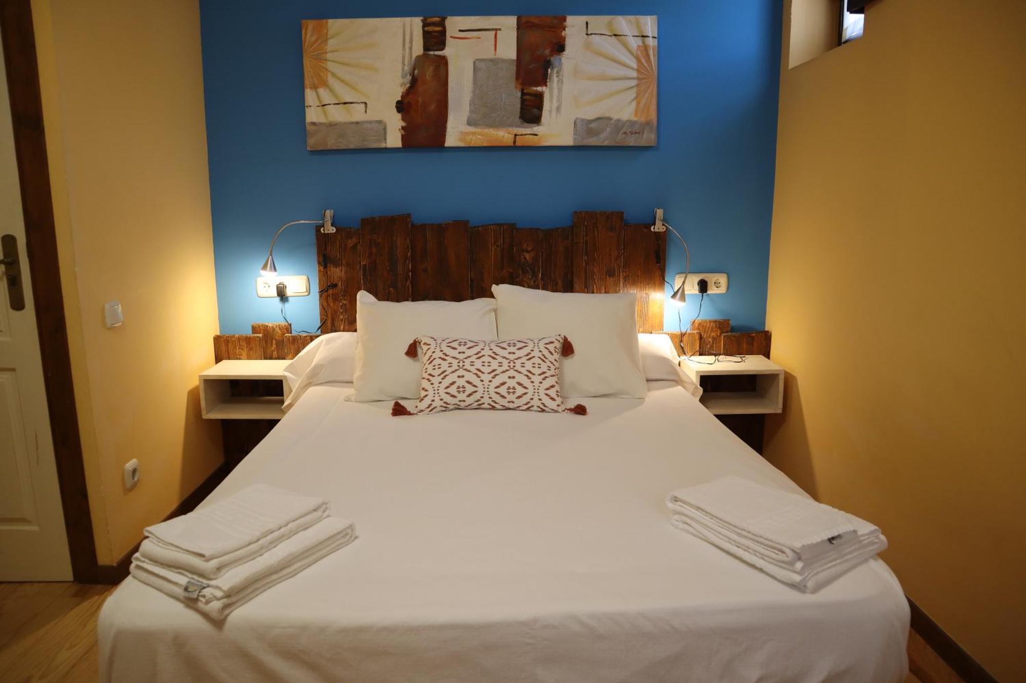 Hotel Rural El Almadiero Burgui Bagian luar foto