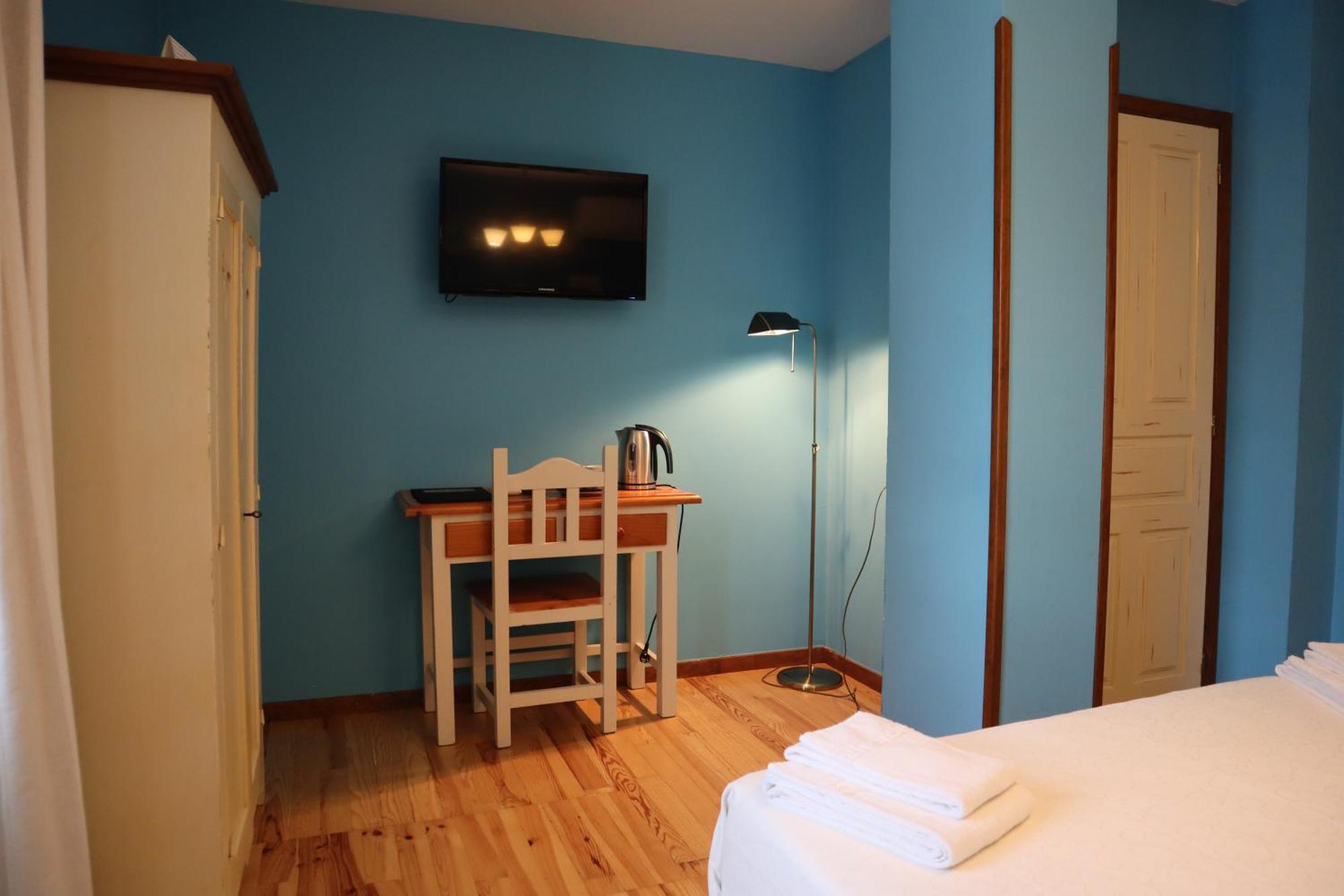 Hotel Rural El Almadiero Burgui Bagian luar foto
