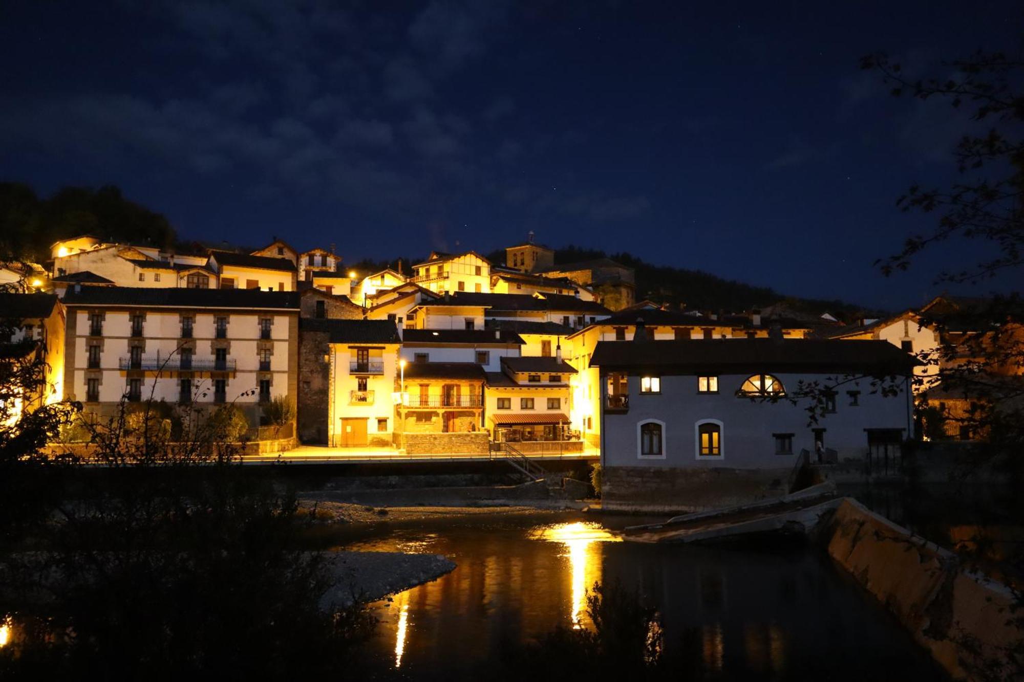 Hotel Rural El Almadiero Burgui Bagian luar foto