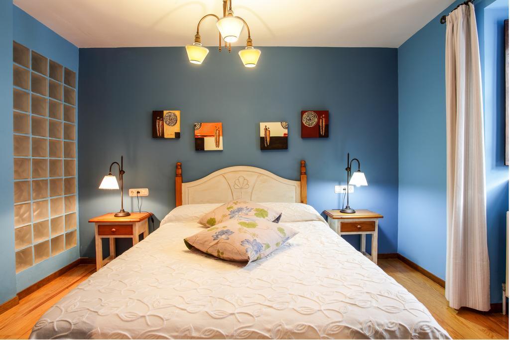 Hotel Rural El Almadiero Burgui Bagian luar foto