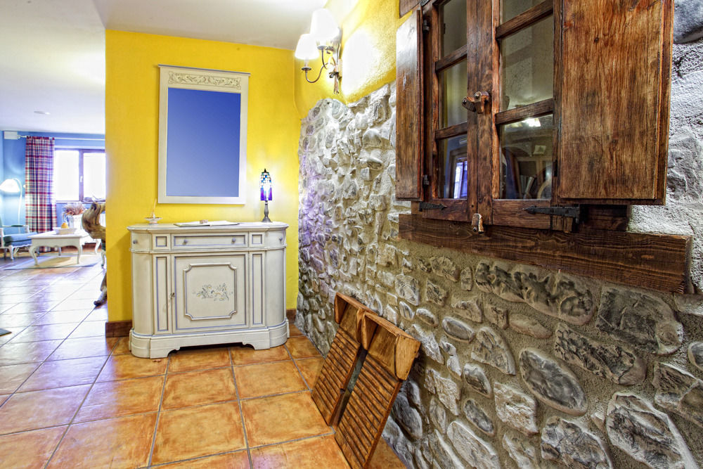 Hotel Rural El Almadiero Burgui Bagian luar foto